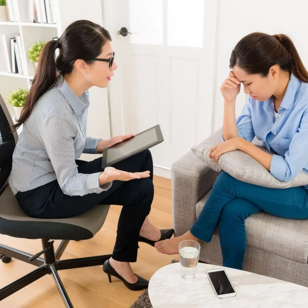 Individual Therapy Aliso Viejo – therapist counseling a client in talk therapy session